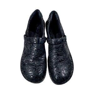 BOC Born Concept Shoes Womens 9.5 Black Leather Embossed Nurse Clogs  PEGGY